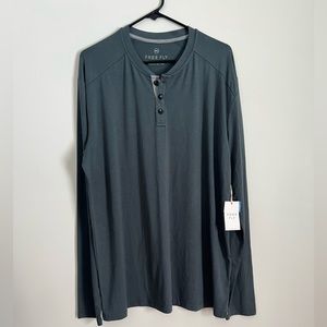 Men’s Free Fly Flex Henley color: Midnight size: 2xl NWT